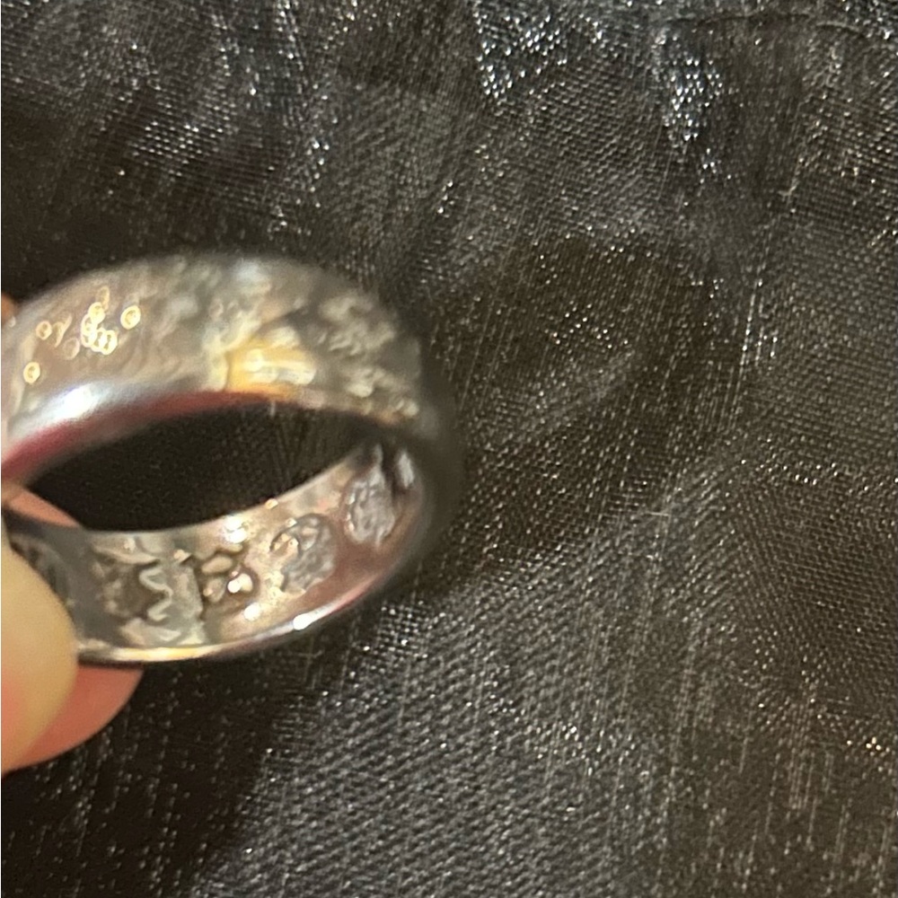 Silver ring chrome hearts style size 8 - Picture 3 of 4